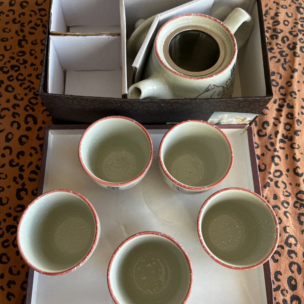 Nagoya Ye Hwa Ceramicware Japanese Hand Painted Cat Tea Set - Picture 7 of 9